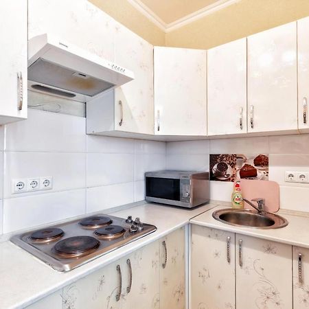 Apartments Near Bayterek Astana Bagian luar foto